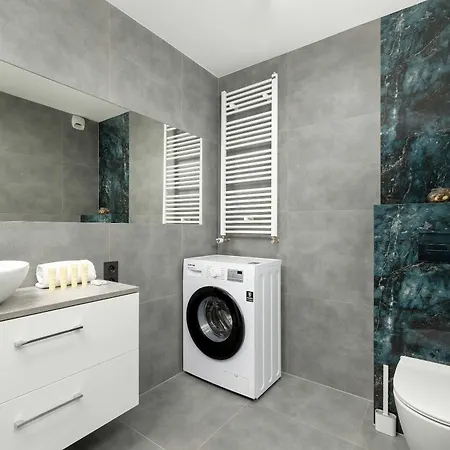 Eleganckie I Stylowe Z Balkonem W Sosnowcu By Renters Appartement