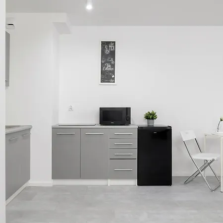 Eleganckie I Stylowe Z Balkonem W Sosnowcu By Renters Appartement